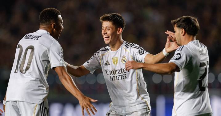 Kylian Mbappé marca hat-trick y lidera al Real Madrid a una victoria aplastante
