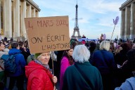 Francia, pionera de la inclusión del aborto en la Constitución con el apoyo de Le Pen