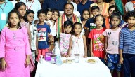 Odisha CM Mohan Majhi Spends Joyous Time With Kids In Keonjhar