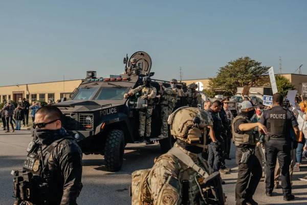 Illinois y Oregón intensifican esfuerzos para bloquear los despliegues de la Guardia de Trump