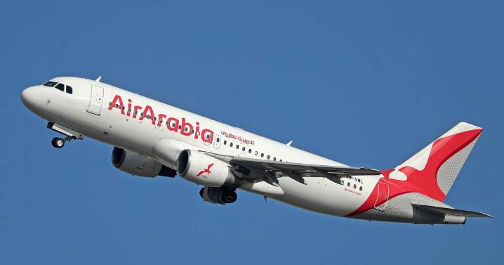 Budget airliner plummets towards sea at 300mph in 'serious incident' after take off