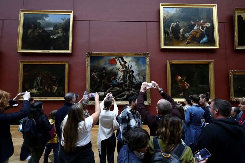 Louvre chief blames CCTV gaps for $102 million jewellery heist