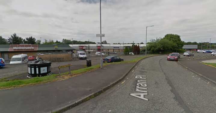 Clydebank manhunt after 'serious assault' as three men sought