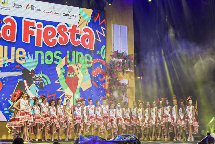 Este domingo: disfruta la Noche de Tradición Festiva y el talento cartagenero