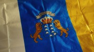 Un escudo de Canarias incompleto: Una iniciativa civil impulsa que La Graciosa esté simbolizada en la heráldica oficial