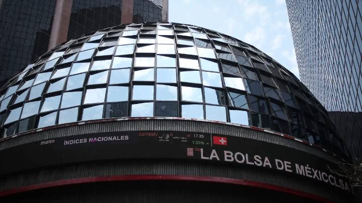 Bancos en bolsa esquivan acusaciones de EU y ganan 20 mil mdp en valor de mercado