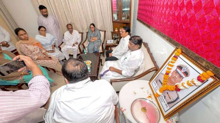 Telugu Dalit IPS officer suicide: Telangana Dy CM visits family
