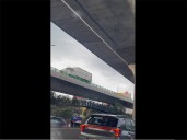 VIDEO: Así camión yendo en reversa en 2o Piso de Periférico Sur; esto sabemos