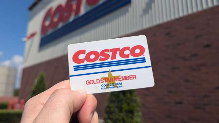 The Best Time To Shop At Costco For The Widest Variety Of Free Samples
