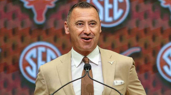 Longhorns join competition for Michigan State decommit