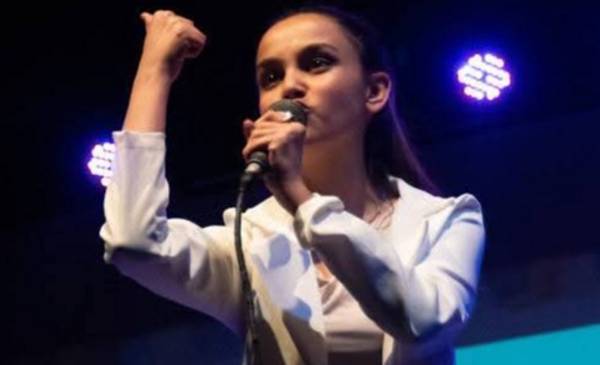 Milagros Sayen conquistó al púbico de Casilda: aplausos, ovación y el Magaldi de oro y platino