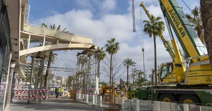 La retirada de la pasarela del edificio Mediterráneo restringirá el tráfico en el Paseo Marítimo de Palma