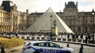 Toman contundente decisión contra los dos hombres detenidos por el robo en el Louvre