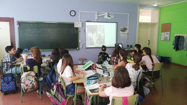 Langreo abrirá los colegios en el puente de noviembre