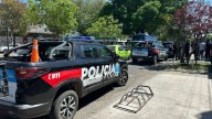 Intervención policial en Avenida Freyre y Mendoza: una mujer fue aprehendida