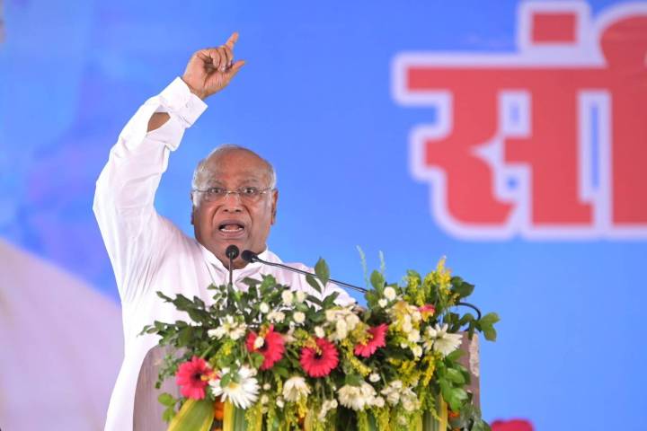 Kharge says RSS should be banned, cites Patel’s remarks after Gandhi’s assassination