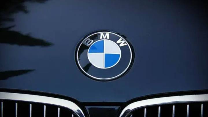 ‘Tragic irony’: Congress slams Lokpal for BMW tender, questions public spending