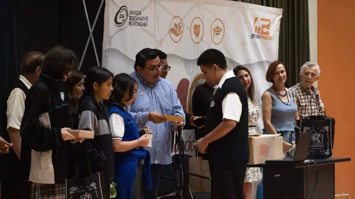 Concluye con premiación concurso en honor de Alfonso García Robles