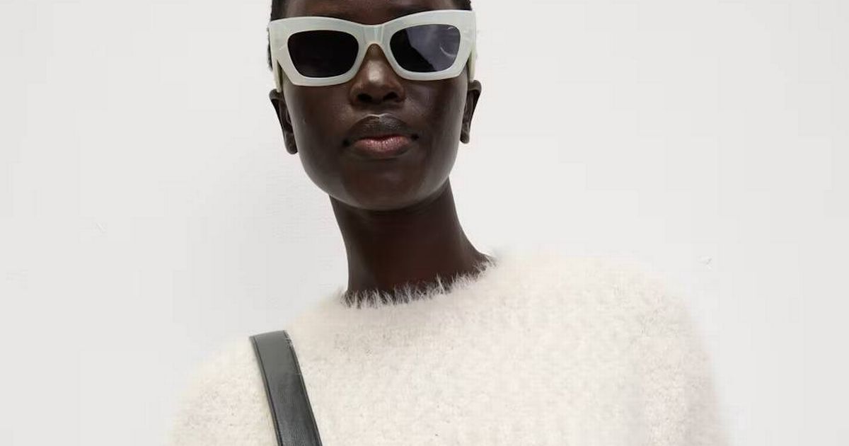 Marks and Spencer shoppers can get £26 'fluffy not itchy' jumper for £10 in deal