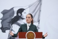 México defiende impuesto especial a refrescos como medida de salud pública
