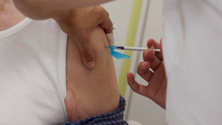 Un estudio descubre que la vacuna de ARNm contra el covid genera una respuesta inmunitaria para combatir el cáncer