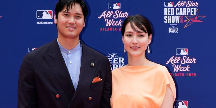 Shohei Ohtani's wife appreciates Blue Jays fans' chant