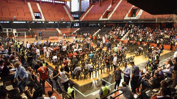 La asamblea sobre el balance de Newell's pasó para más adelante para "priorizar el fútbol"