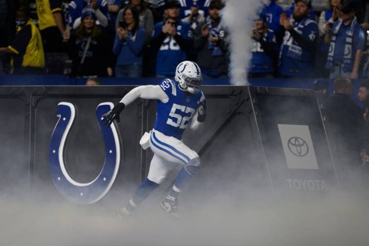 Colts’ Samson Ebukam expected to miss time with knee injury