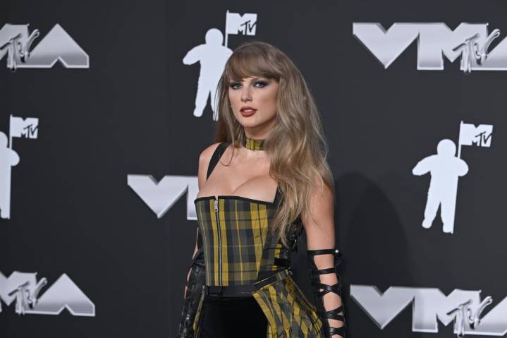 Taylor Swift to make UK appearances to mark release of The Life Of A Showgirl