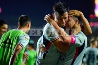 Rescata Cruz Azul empate ante Tigres en último minuto