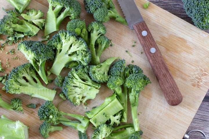 Broccoli ‘a secret cancer-fighting ingredient,’ breast oncologist says