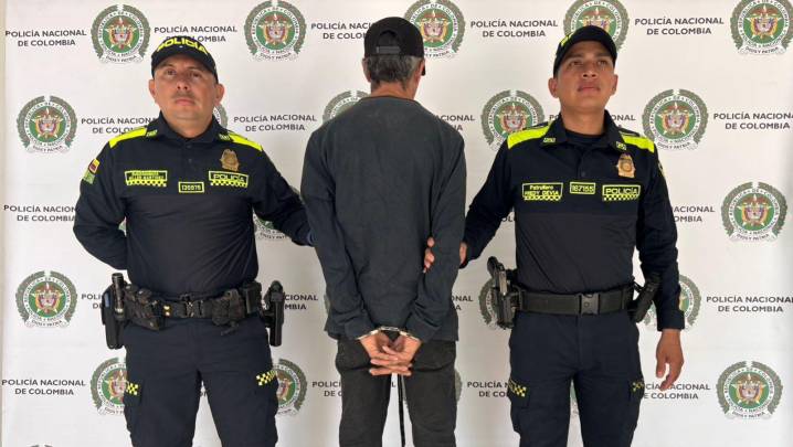 Por el delito de fabricación, tráfico y porte de armas de fuego o municiones fue capturado