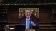 Collboni cierra un acuerdo con ERC y Comunes para los presupuestos de Barcelona