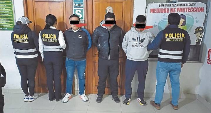 Tres policías caen por exigir coima a chofer para no llevarlo preso