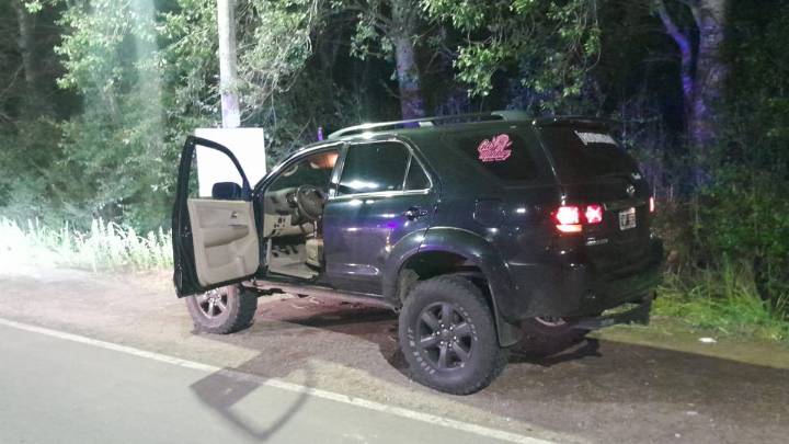 Microtráfico de drogas en Funes: un presunto vendedor cayó a metros de un barrio privado