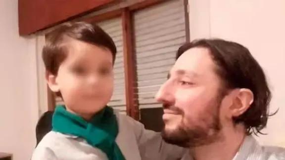 El hijo de Pablo Laurta reconstruye su vida junto a una familia de acogimiento comunitario