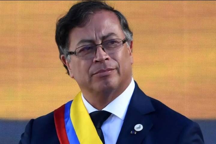 Petro acusó a Estados Unidos de “asesinato” por el misil lanzado contra una lancha en el Caribe