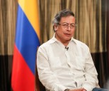 “El presidente Petro convoca a la ciudadanía en Ibagué: ‘Vamos a destapar la aberración que cometen los congresistas que quieren entregarles 60 billones de pesos a las EPS’”.