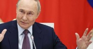 Putin defiant after Trump sanctions Russian oil majors