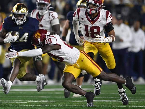 Price, Love spark No. 13 Notre Dame past No. 20 Southern California 34