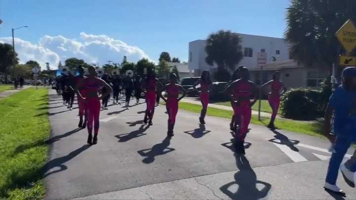 Students take part in anti-bullying parade in Fort Lauderdale