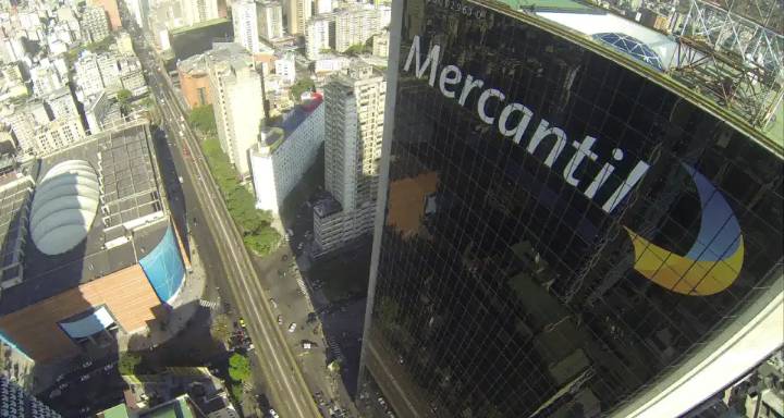 Mercantil reporta falla en su banca en línea y móvil