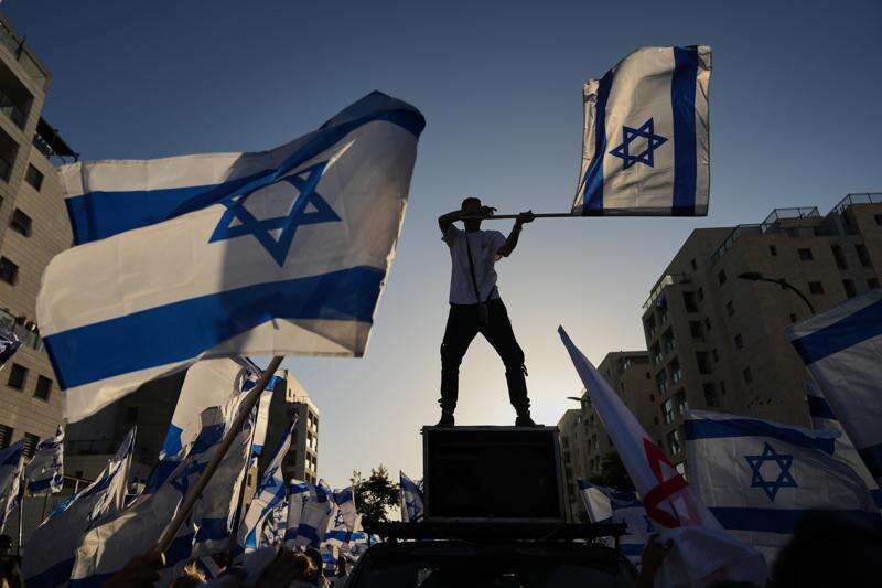 US envoys arrive in Israel to shore up the Gaza ceasefire after a major flareup