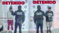 POLICIAS DE TLALNEPANTLA DETIENEN A DOS SUJETOS QUE PORTABAN ARMAS Y DROGA