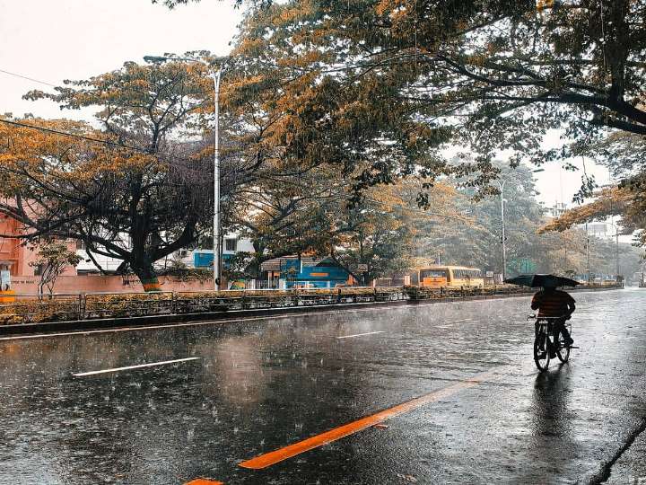Heavy rain batters Kerala, orange alert in five districts; one dead in Idukki
