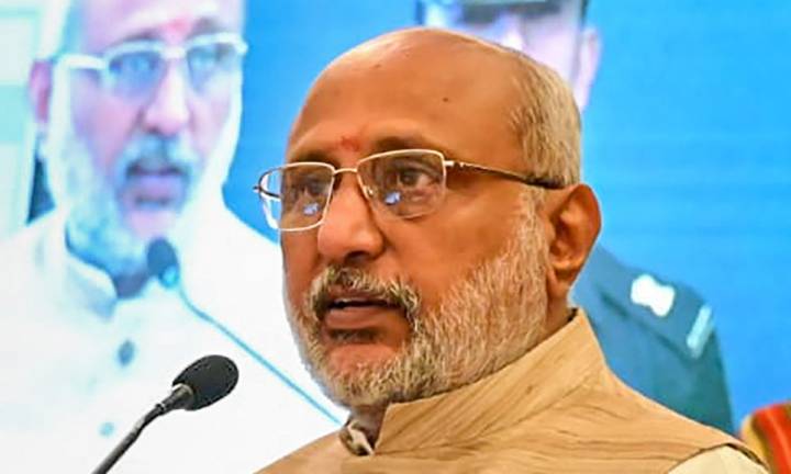 CP Radhakrishnan hails M Karunanidhi for hard work, Jayalalithaa for intelligence