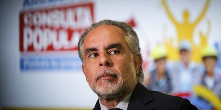 Benedetti interviene en la disputa entre Corcho y Pizarro por la cabeza de lista del Pacto Histórico