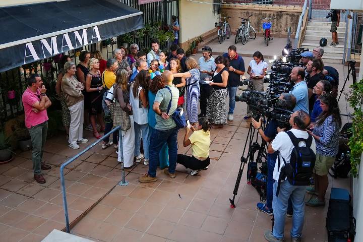 Un centenar de mujeres afectadas por los fallos en el cribado del cáncer de mama de Andalucía baraja acudir a la justicia: "Nadie las ha llamado"