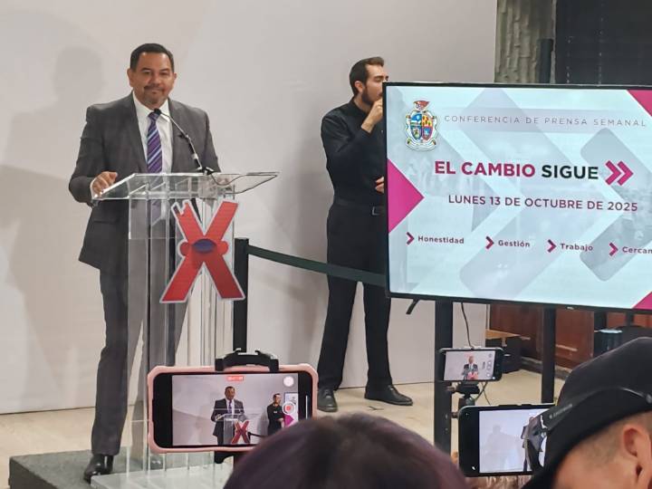 “Que arregle su desastre en lugar de hacer campañas mediáticas”: alcalde