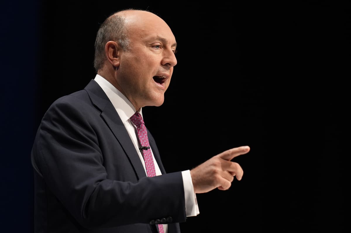 Tories urge peers to back last-ditch changes to workers’ rights Bill